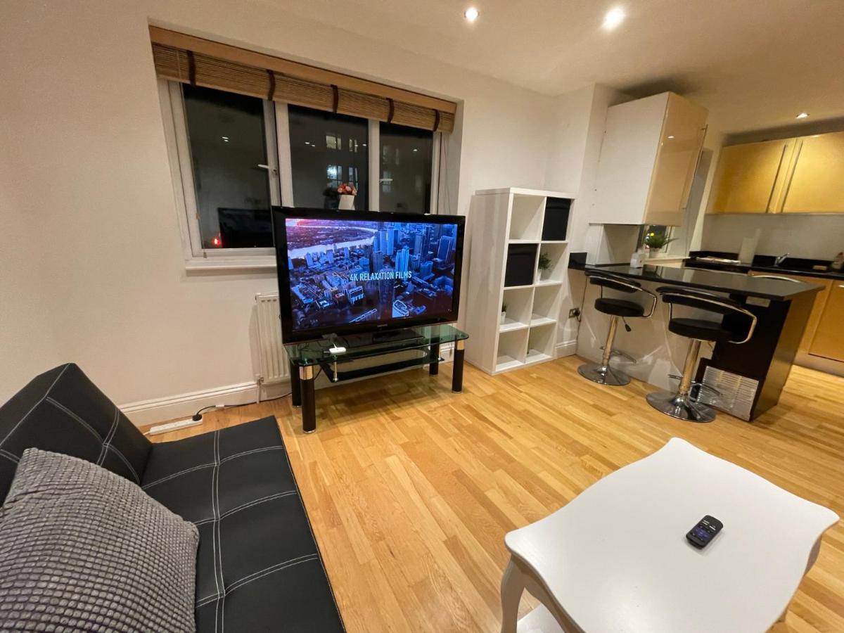 Beautiful & Luxurious Apartment In Richmond Richmond  Bagian luar foto